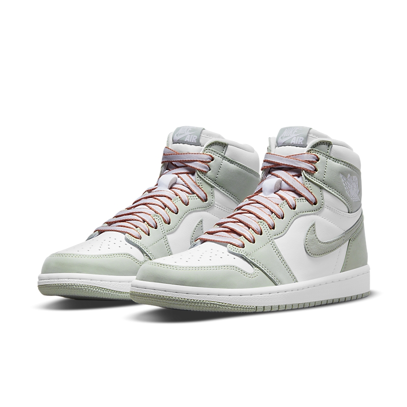 jordan-1-retro-high-og-seafoam-cd0461-002_4.jpg