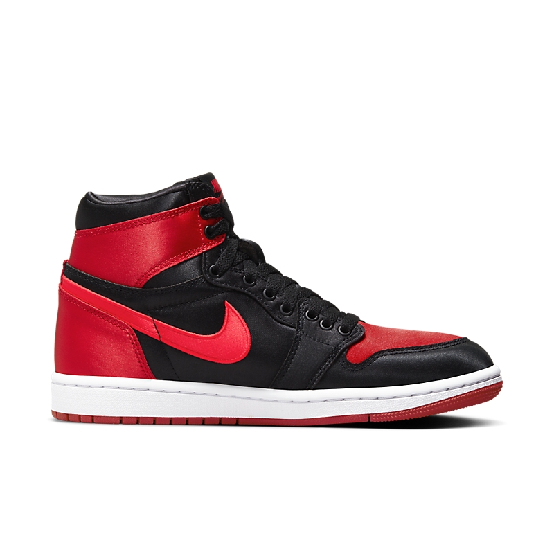 jordan-1jordan-1-retro-high-og-satin-bred-fd4810-061_2.jpg
