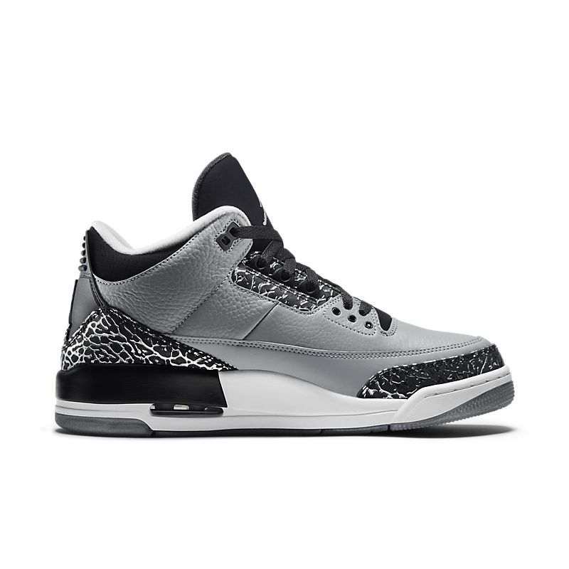 jordan-3-retro-wolf-grey-136064-004_2.jpg