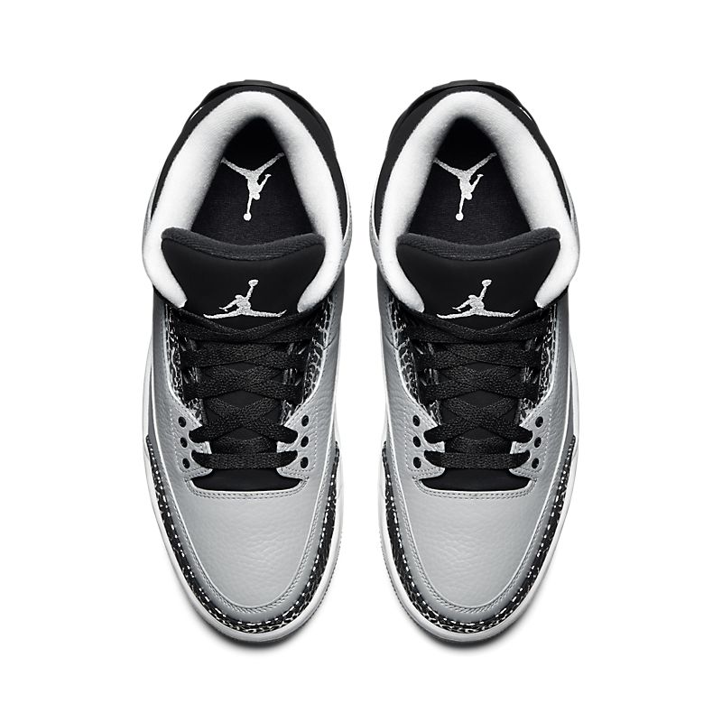 jordan-3-retro-wolf-grey-136064-004_3.jpg