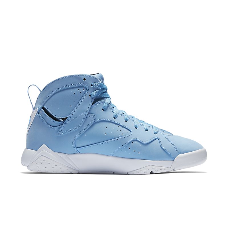 jordan-7-retro-pantone-304775-400_2.jpg