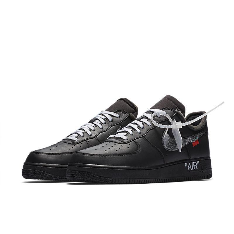 nike-air-force-1-low-07-off-white-moma-with-socks-av5210-001_4.jpg