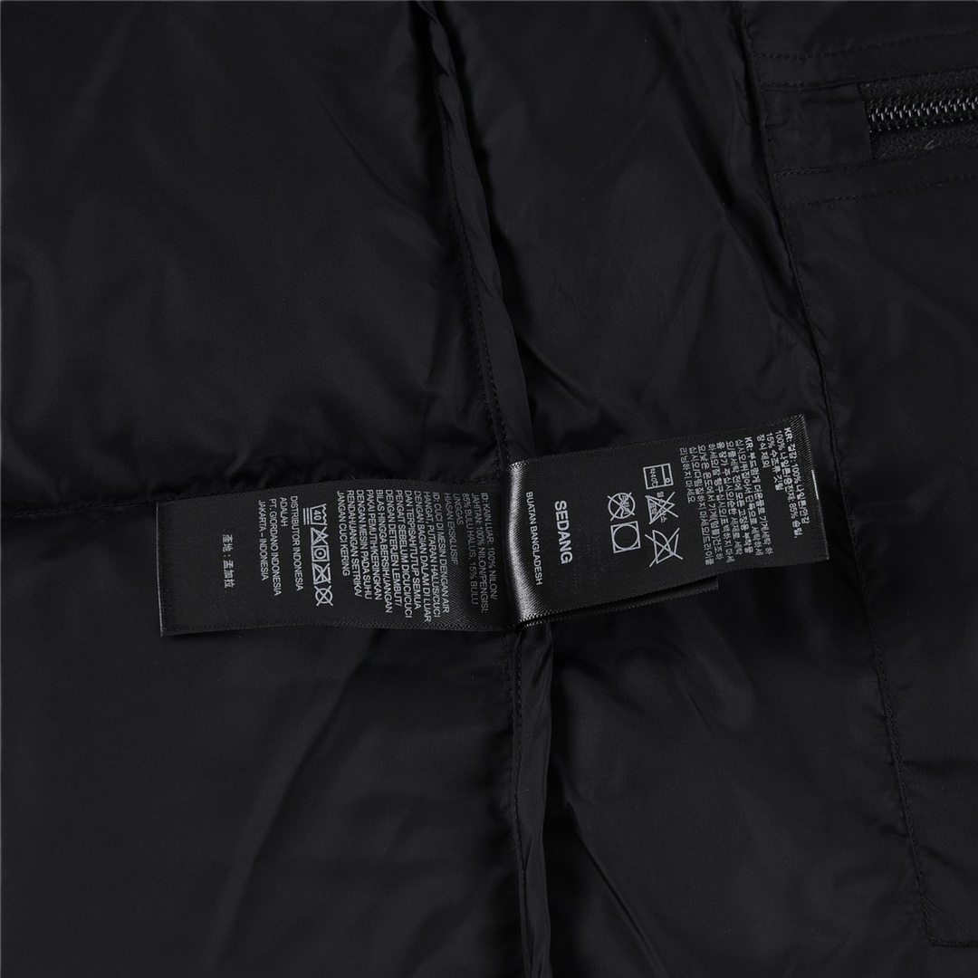 the-north-face-co-branded-paper-cut-down-jacket-l010_8.jpg